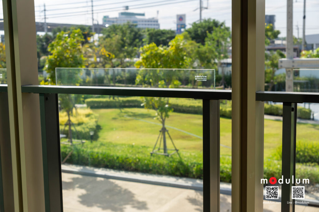 ราวกันตก-ราวระเบียง-กระจก
