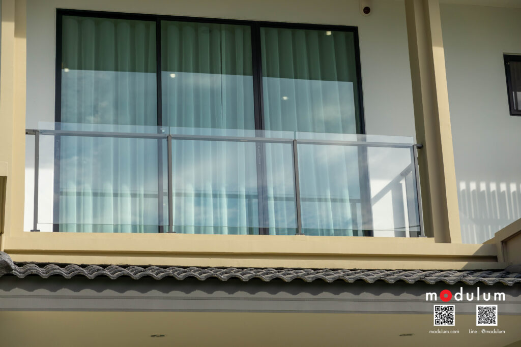 ราวกันตก-ราวระเบียง-กระจก