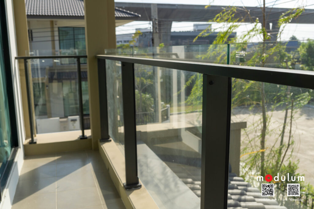 ราวกันตก-ราวระเบียง-กระจก