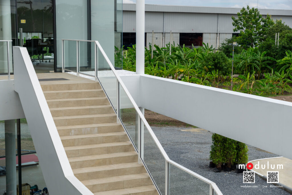 ราวกันตก-กระจกนิรภัย