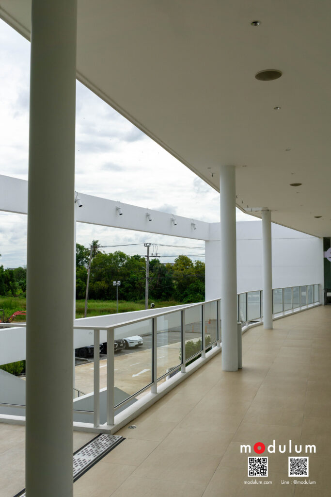 ราวกันตก-กระจกนิรภัย