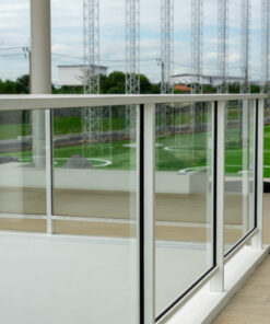 ราวกันตก-กระจกนิรภัย