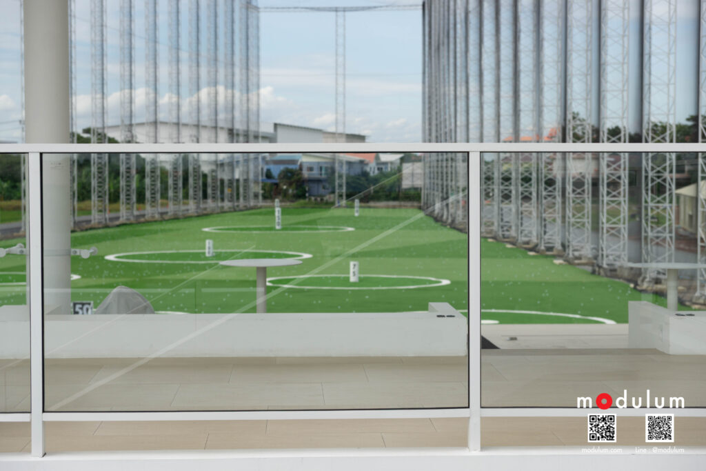 ราวกันตก-กระจกนิรภัย