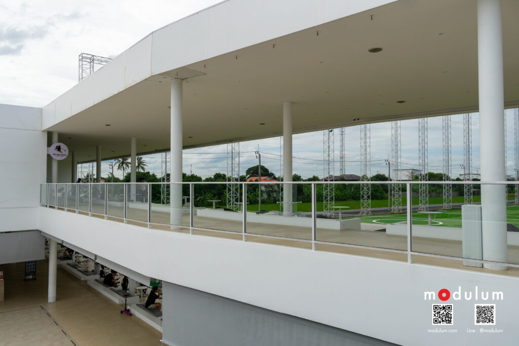 ราวกันตก-กระจกนิรภัย