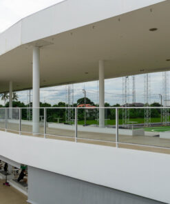 ราวกันตก-กระจกนิรภัย