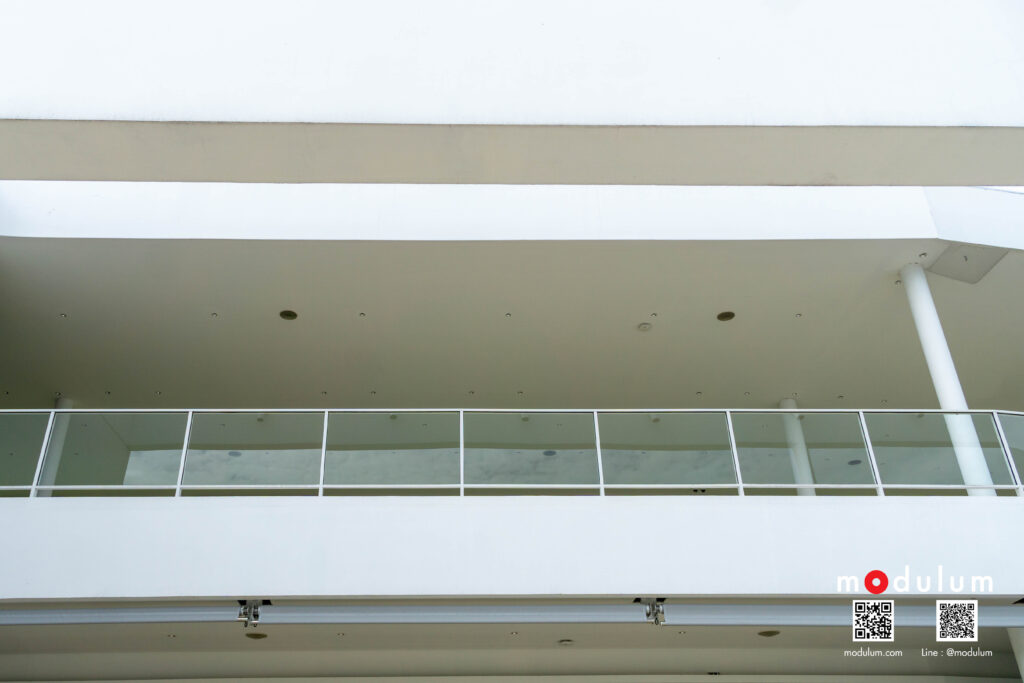 ราวกันตก-กระจกนิรภัย