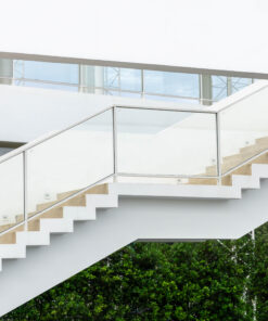 ราวกันตก-กระจกนิรภัย