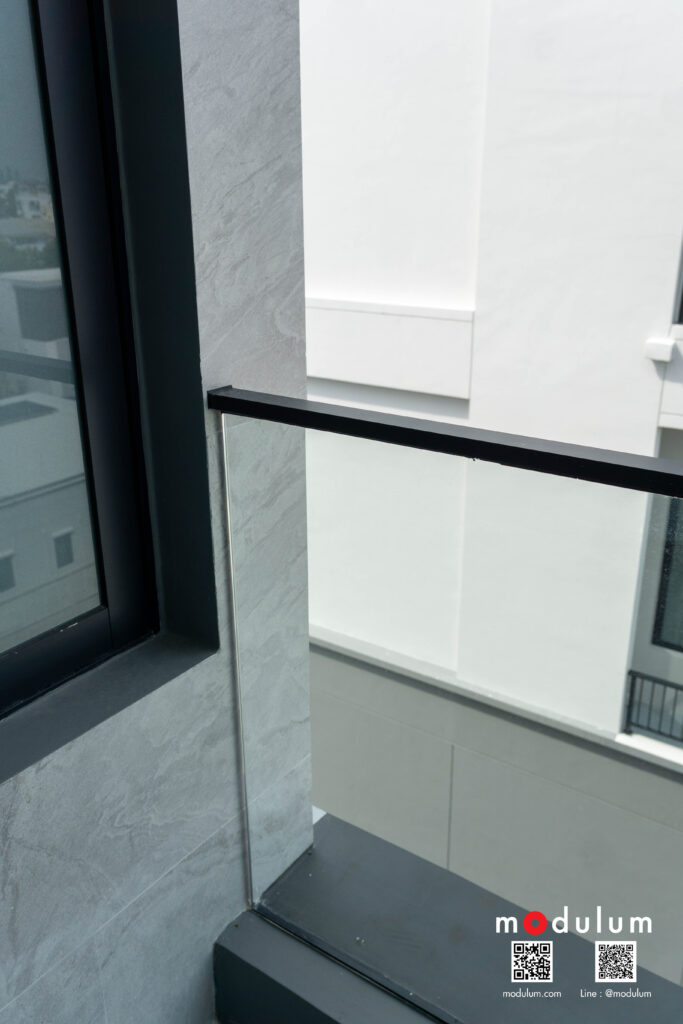 ราวกันตก-ราวระเบียง-กระจกนิรภัย