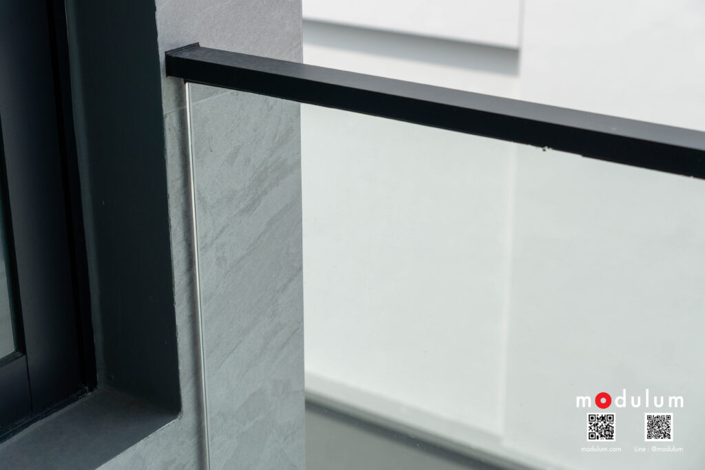 ราวกันตก-ราวระเบียง-กระจกนิรภัย