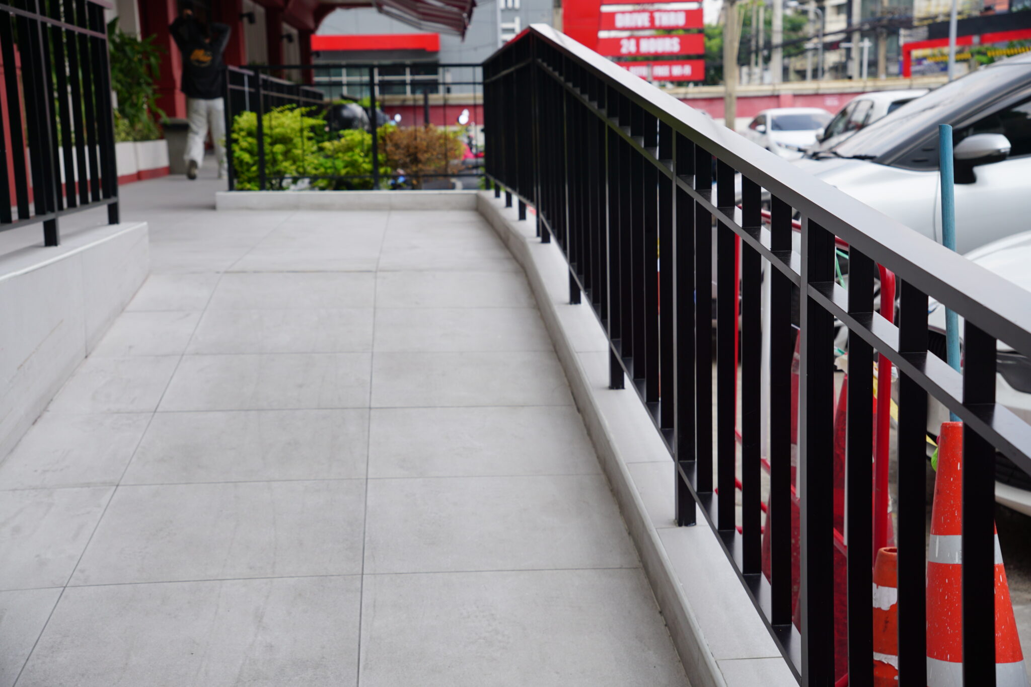 ราวกันตก-ราวบันได-อลูมิเนียม