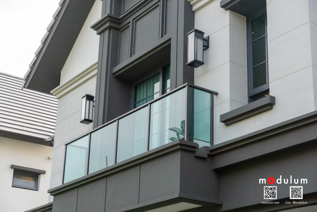ราวกันตก-ระเบียง-กระจก