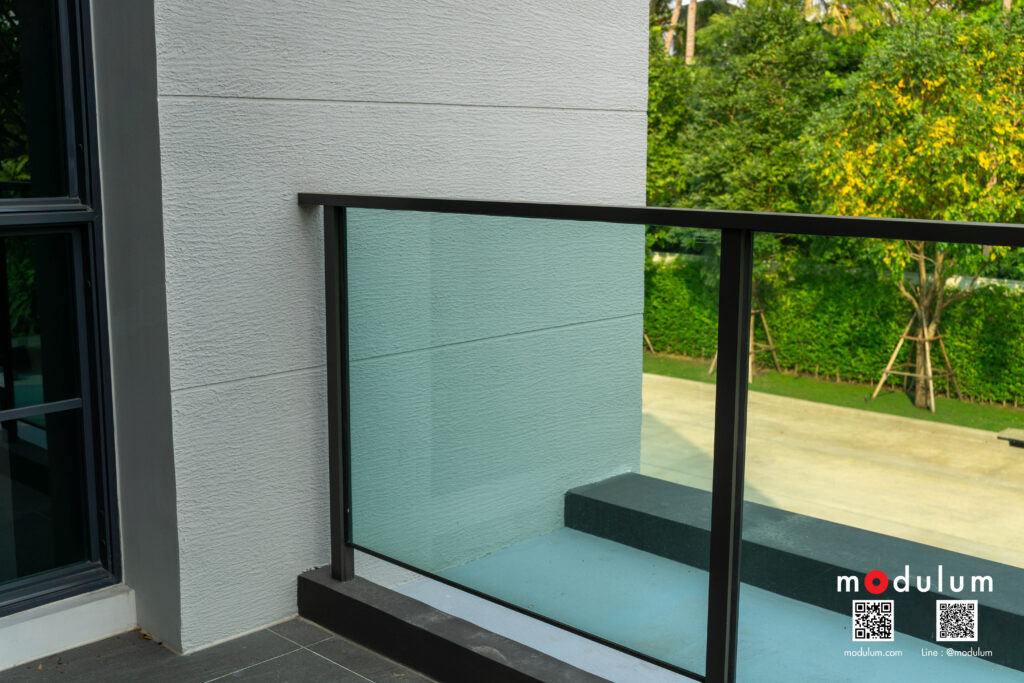 ราวกันตก-ระเบียง-กระจก